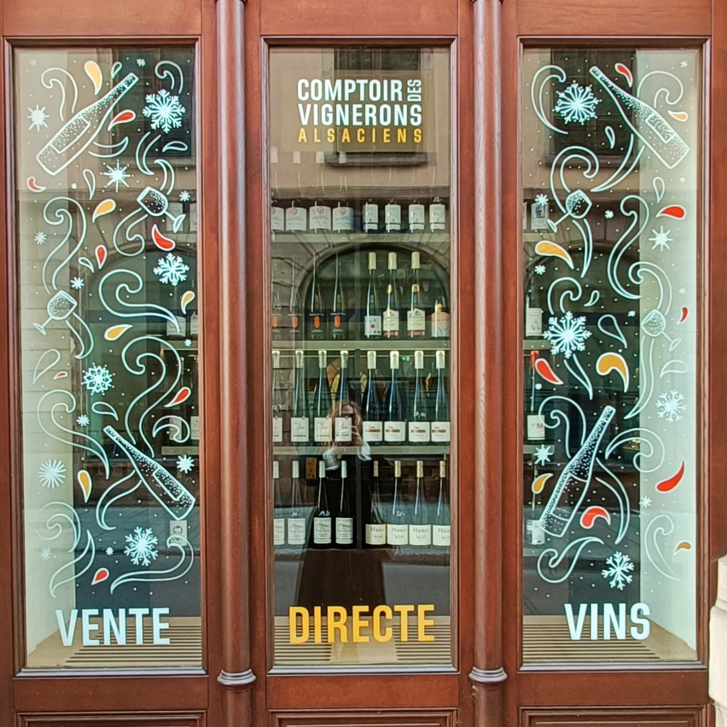 Dessirêve Illustrations Vitrine vignerons strasbourg Vitrine vignerons strasbourg 0 Dessirêve Illustrations Vitrine vignerons strasbourg